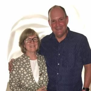 Meet your Posher, Lori